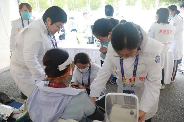 善的处置和, 测血压血糖 善的处置和, 测血压血糖